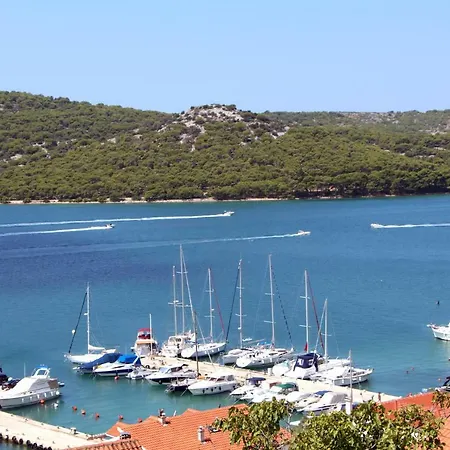 Vila Balog Tisno