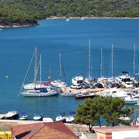 Vila Balog Tisno